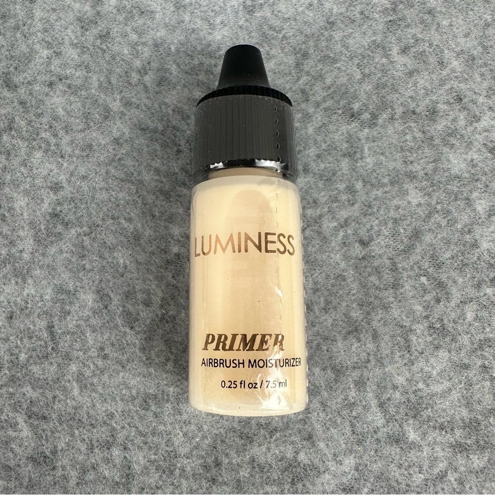 LUMINESS Primer Airbrush Moisturizer 0.25 oz New SEALED
